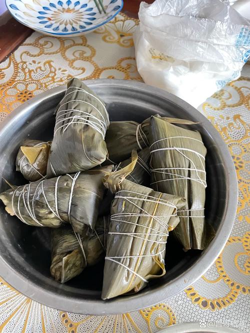 新澳2025正版免費資料和高压锅煮粽子爆炸与高压锅煮粽子爆炸是怎么回事